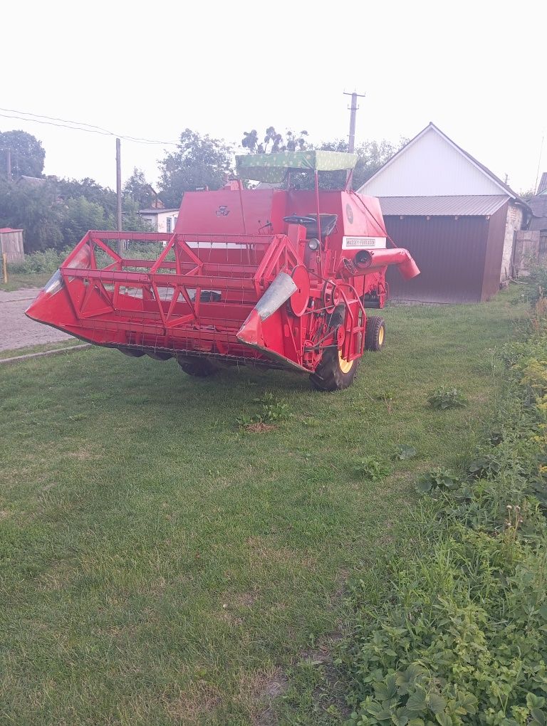Продам комбайн!  Massey Ferguson 187 із січкарнею