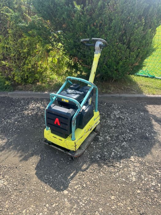 Wynajem Minikoparki Koparka do wynajęcia wypożyczenia Zagęszczarka !!!