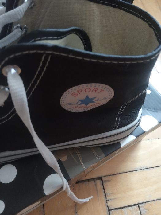 Trampki czarne długie 41