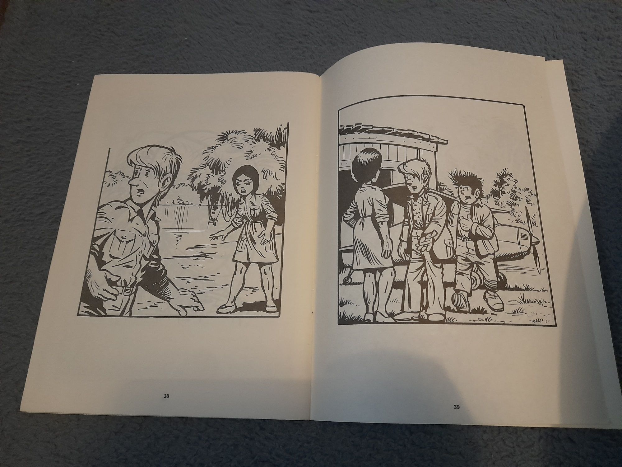 Komiks Gucek i Roch Tajemniczy Rejs 1988 rok