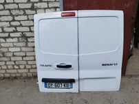 Двері задні комплект рено трафік опель віваро vivaro renault  trafiс