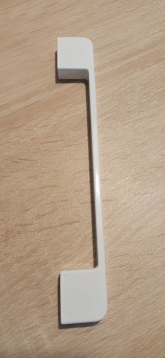 Puxadores em alumínio branco