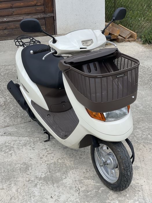 Скутер з корзинкою Honda Dio AF-68 cesta | Доставка