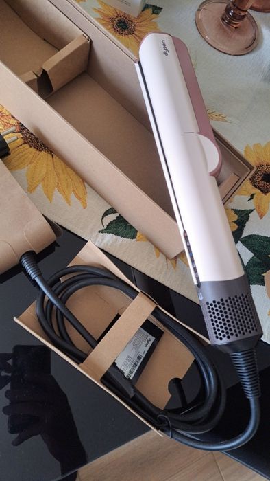 Dyson Airstrait (Alisador prancha de cabelo)