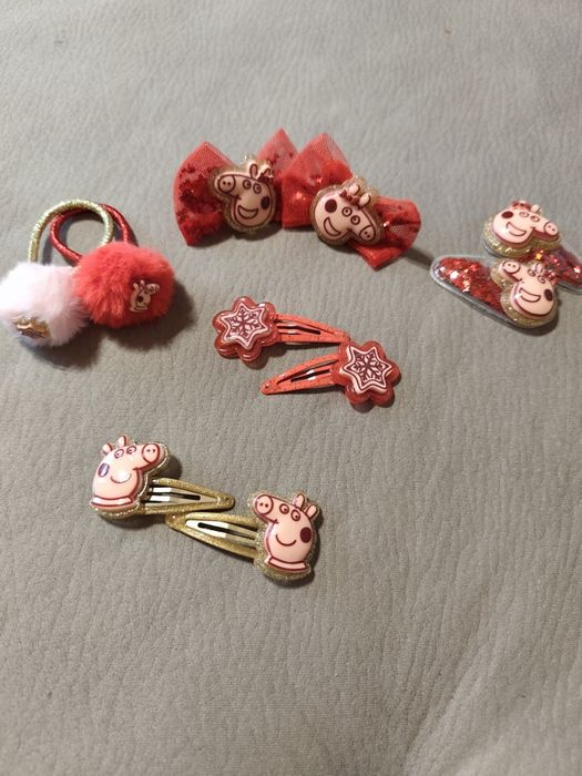 Spinki gumki do włosów świnka Peppa Święta Bożego Narodzenia  Nowe