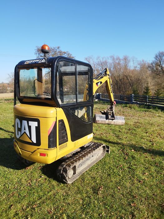 Minikoparka CAT 301.8 C