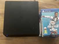PS4 bardzo dobrym stanie ! Z grami !