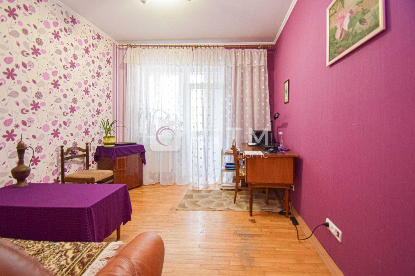 Продаж квартири на Котляревського 13 !
