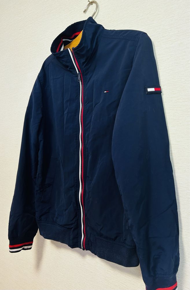 Оригінальна курточка-вітрівка Tommy Hilfiger Jeans (M)