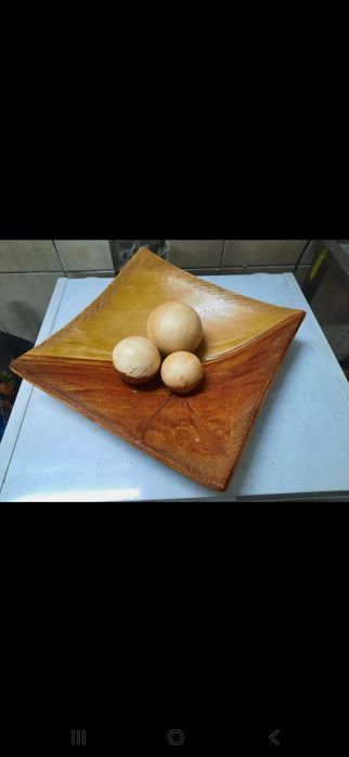 Peça de decoração em barra em bom estado