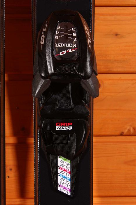 Narty dziecięce Volkl Racetiger 2025 + Marker 7.0, 160 cm, stan BDB !!