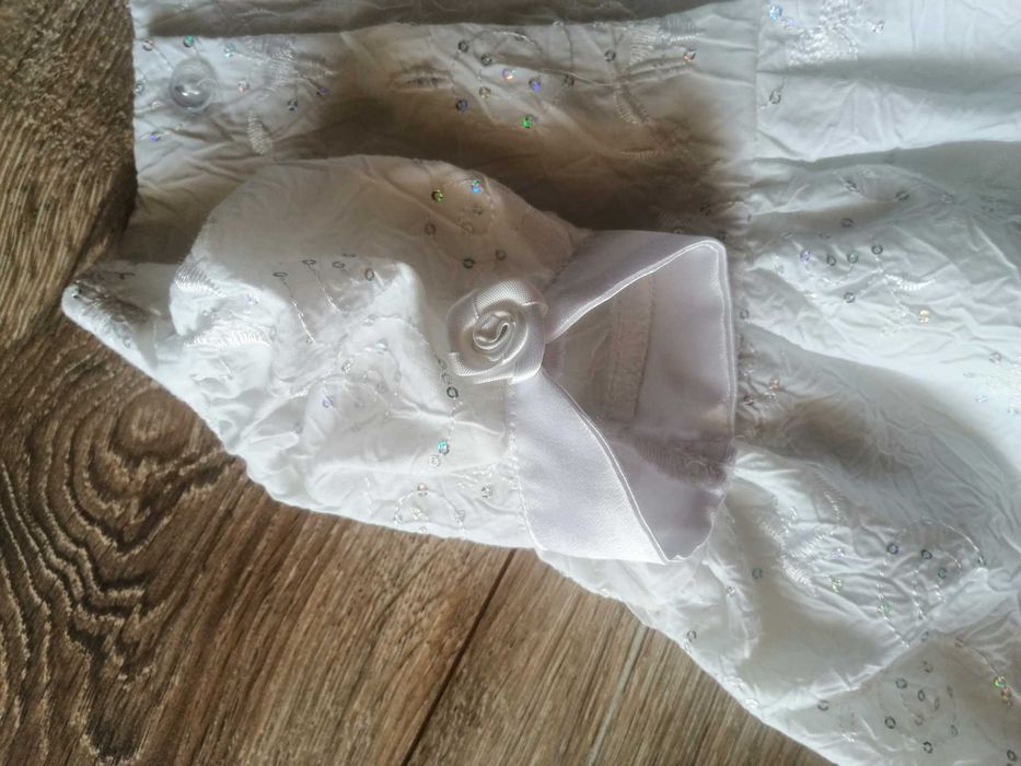 Sukienka do chrztu dla dziewczynki 62/68