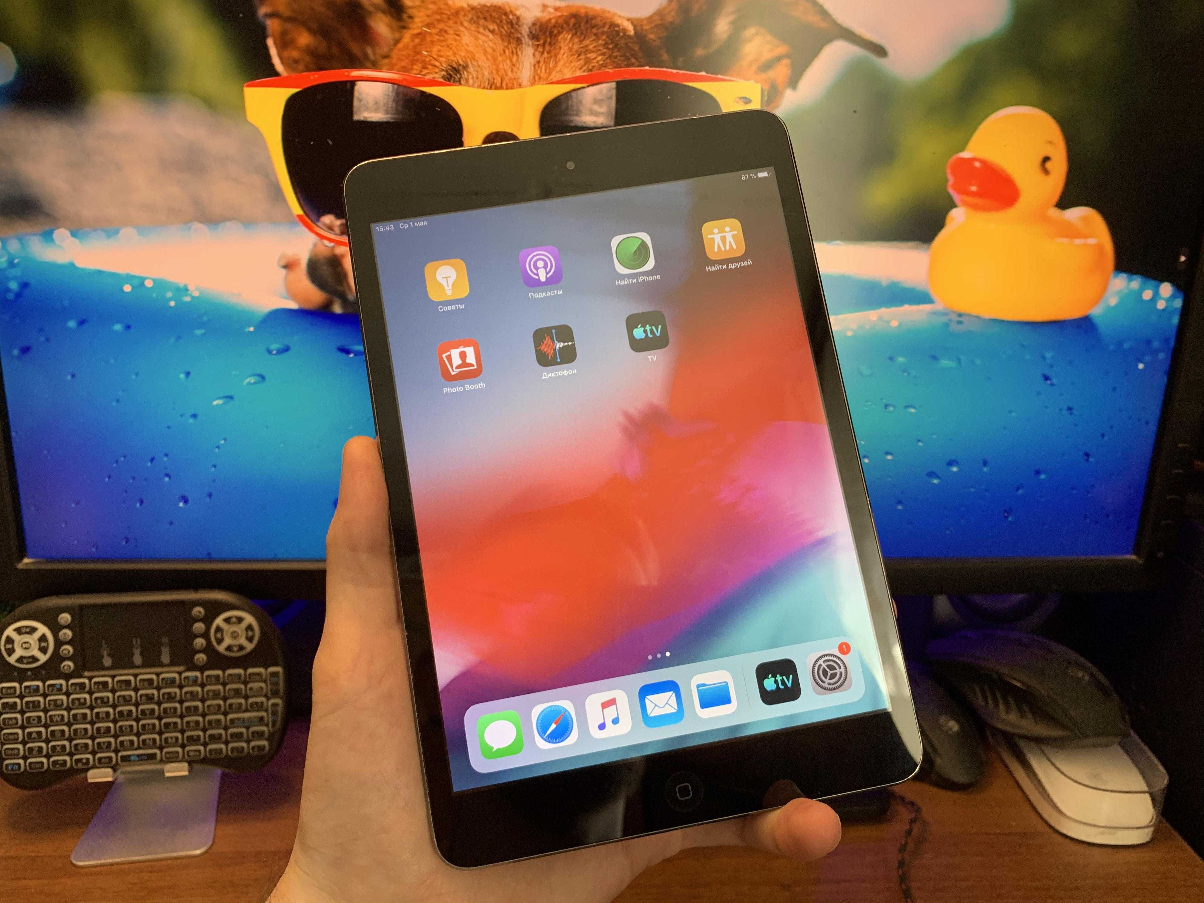 Планшет Apple iPad Mini 2 Wi-Fi 16Gb Black A1489 + Зарядка + Стилус
