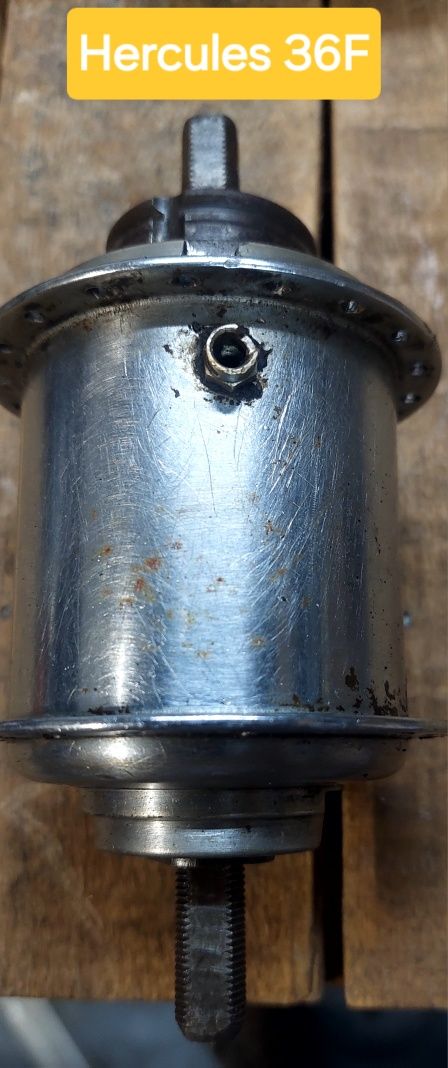 Cubos Sturmey usados/guarda lamas pasteleira/ descansos novos 20/28