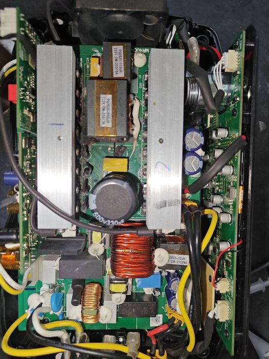 Ремонт зарядних станцій Ecoflow, Anker, Jacker, Bluetti та інші