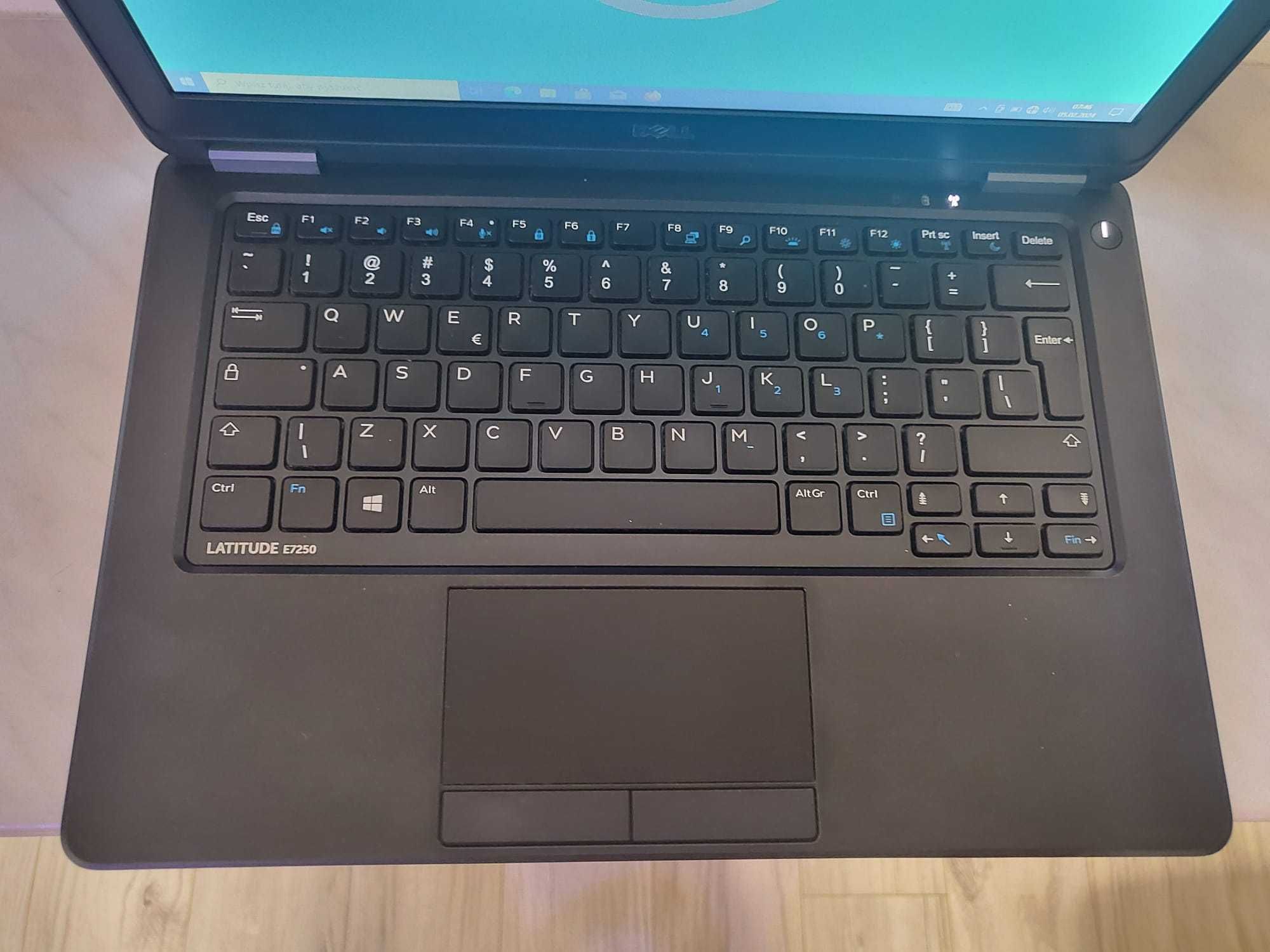 Laptop DELL LATITUDE E7250 i7 256 GB SSD 8GB RAM HD 12,5 CALA