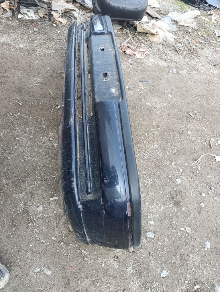 Передний бампер Opel Vectra A 1989-1995г Оригинал