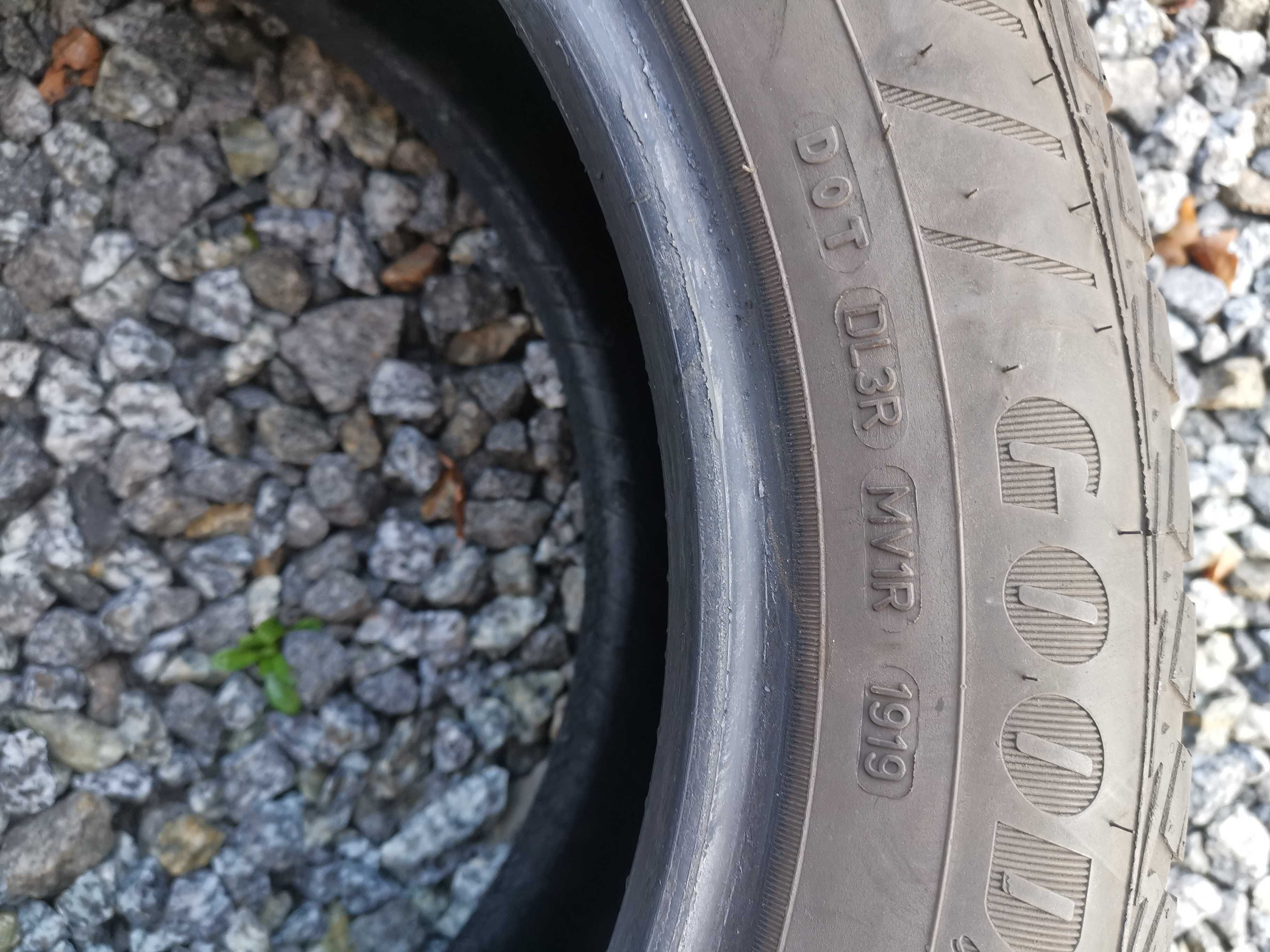 4 opony 215/55 R17 Goodyear Vector 4seasons G2 6mm