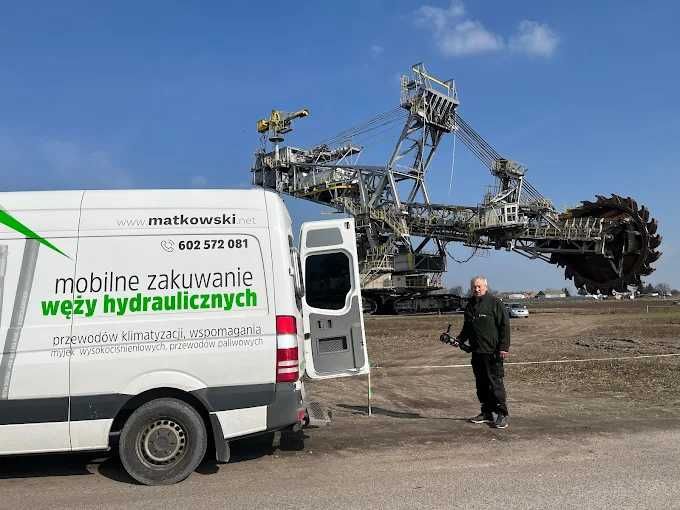 Mobilne i stacjonarne zakuwanie węży - 24h/7 dni w tygodniu