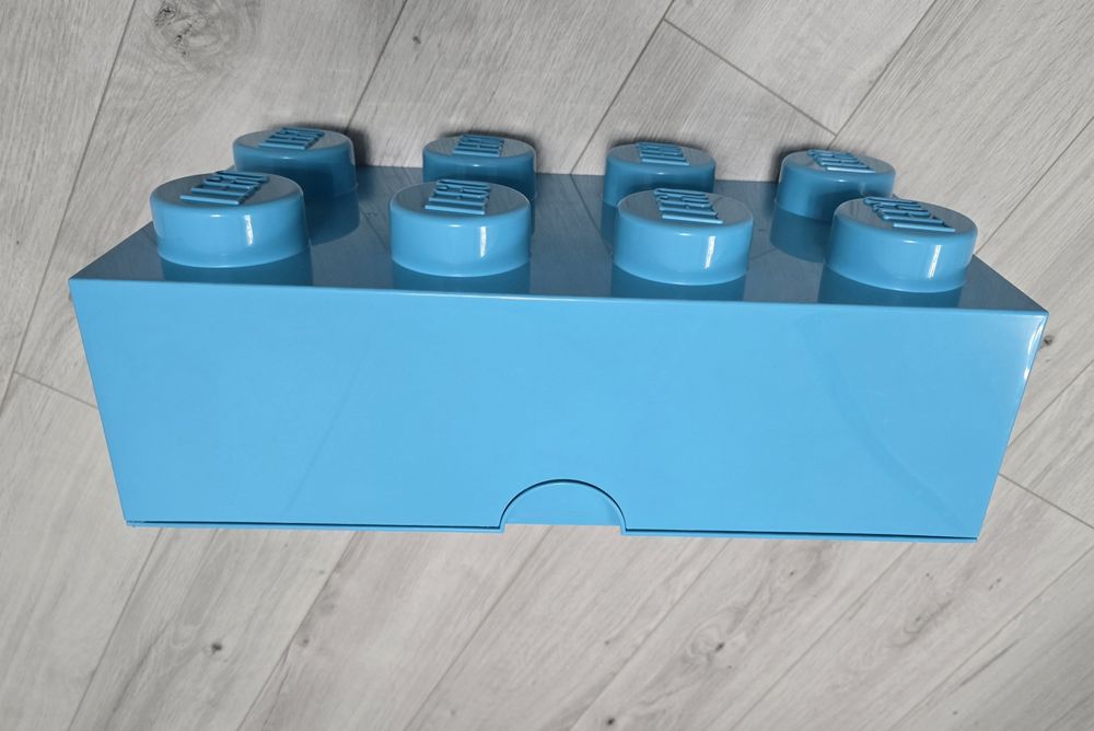 Pojemnik w kształcie klocka Lego