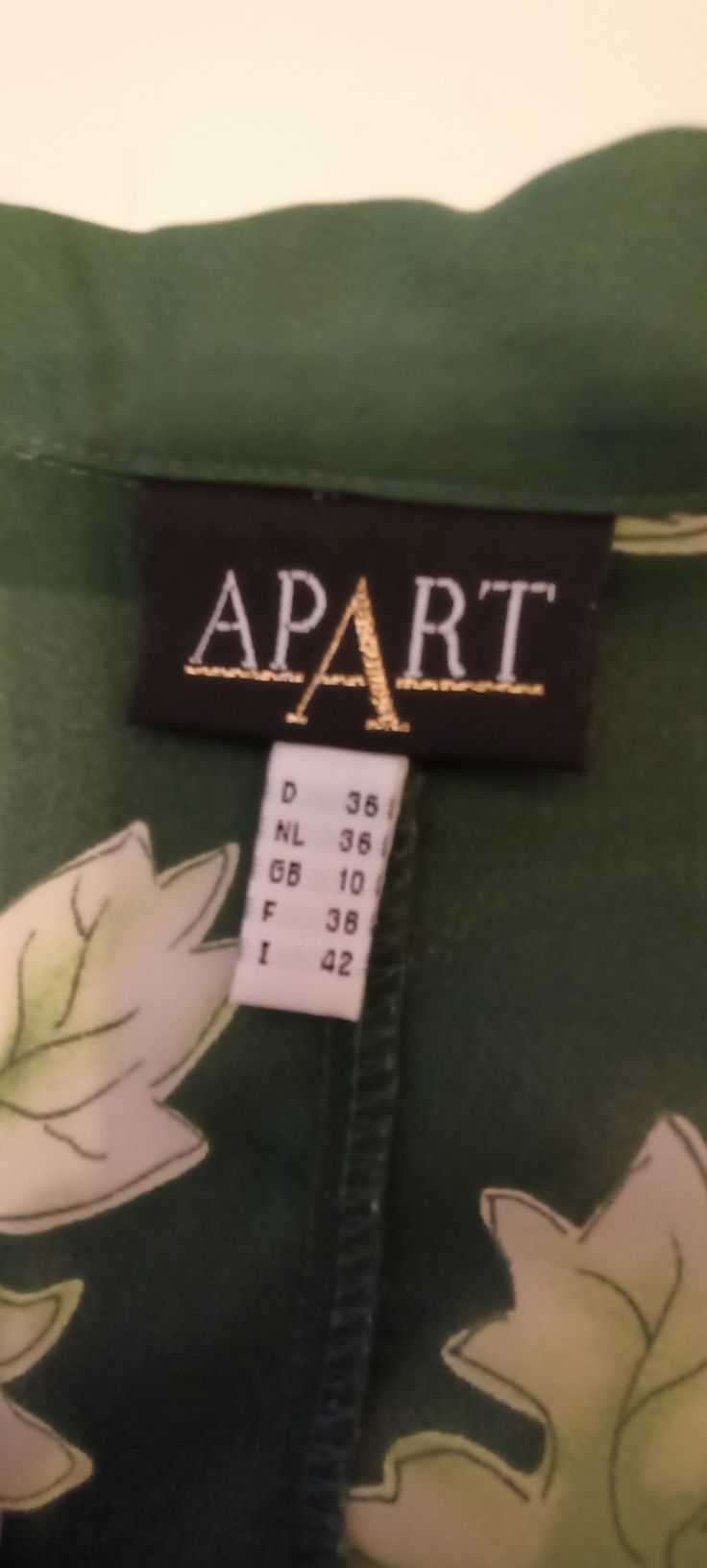 Elegancka bluzka - firmy APART