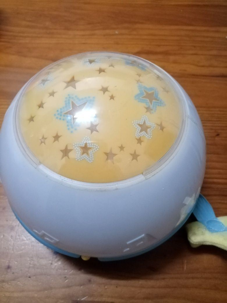Brinquedos com música para bebés