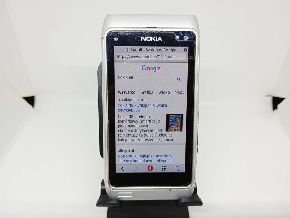 Srebrna Nokia N8 z oryginalnym ETUI (Transmiter FM, Optyka Carl Zeiss)