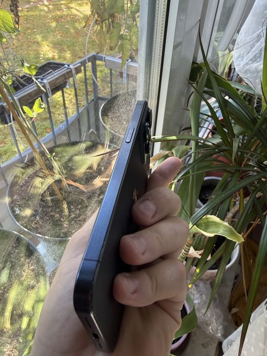 B. ŁADNY Apple iPhone 15 Pro Max 512GB Niebieski Tytan / KONDYCJA 91%