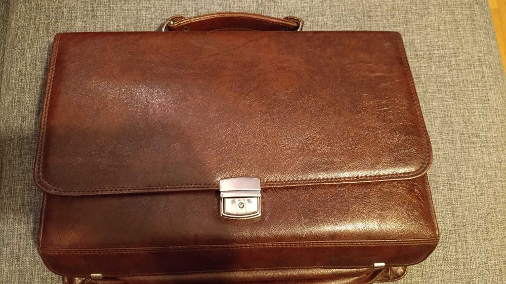 Brązowa aktówka skórzana męska