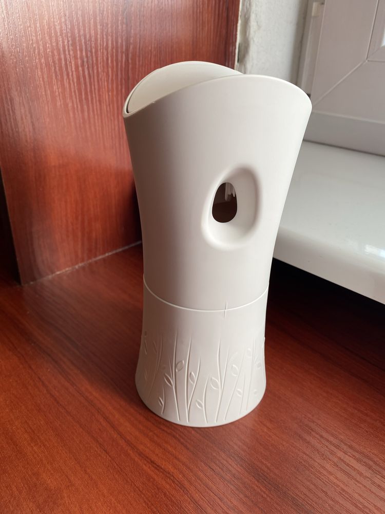 AirWick Freshmatic automatyczny odświeżacz powietrza na baterie