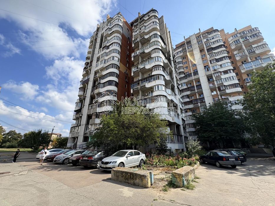 Продаж 1 кім кВ пр-т Перемоги 73Б м Перемога Олексіївка єВідновленя