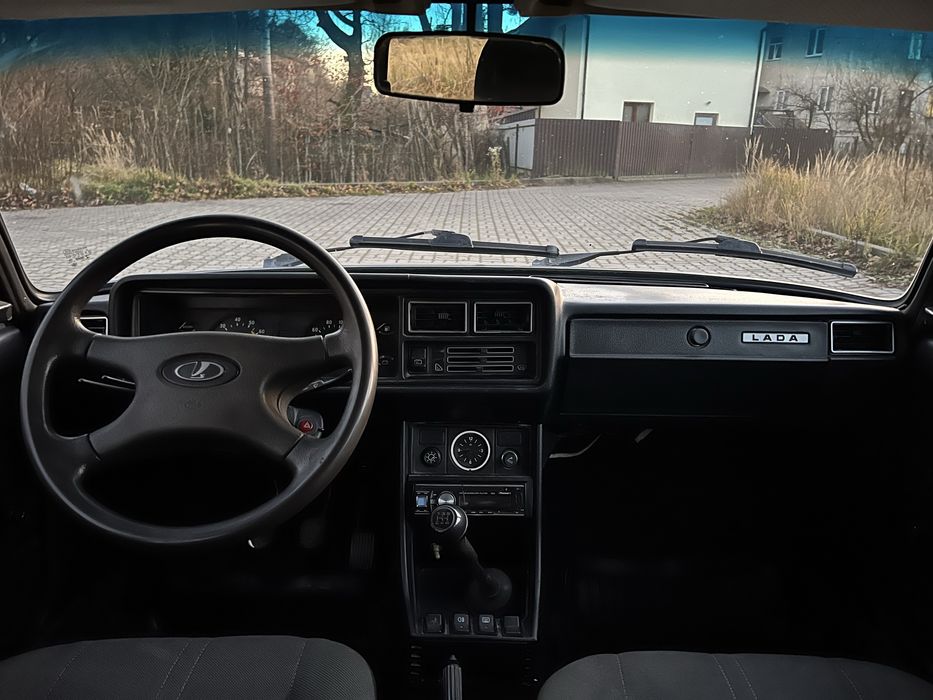 ВАЗ 2104 2004р ЕКСПОРТНИЙ ВАРІАНТ 1,5 5ти ступка