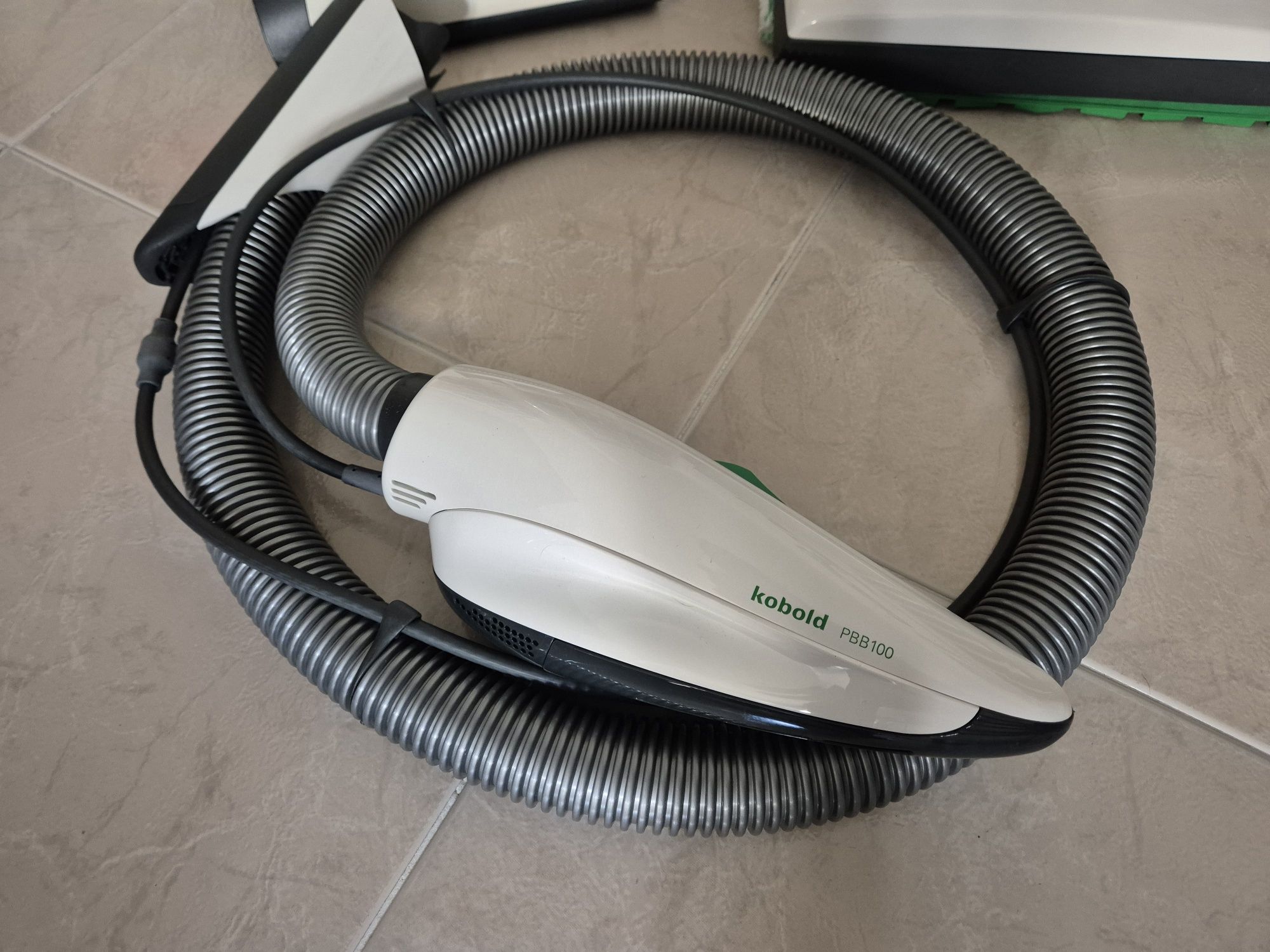 Máquina Limpeza Kobold VB100
