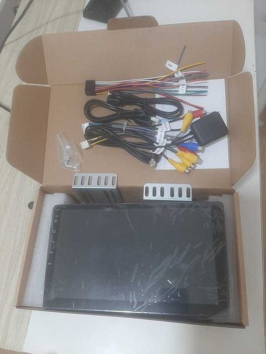 Radio Android Ecra 9 polegadas touchscreen GPS WiFi Carplay