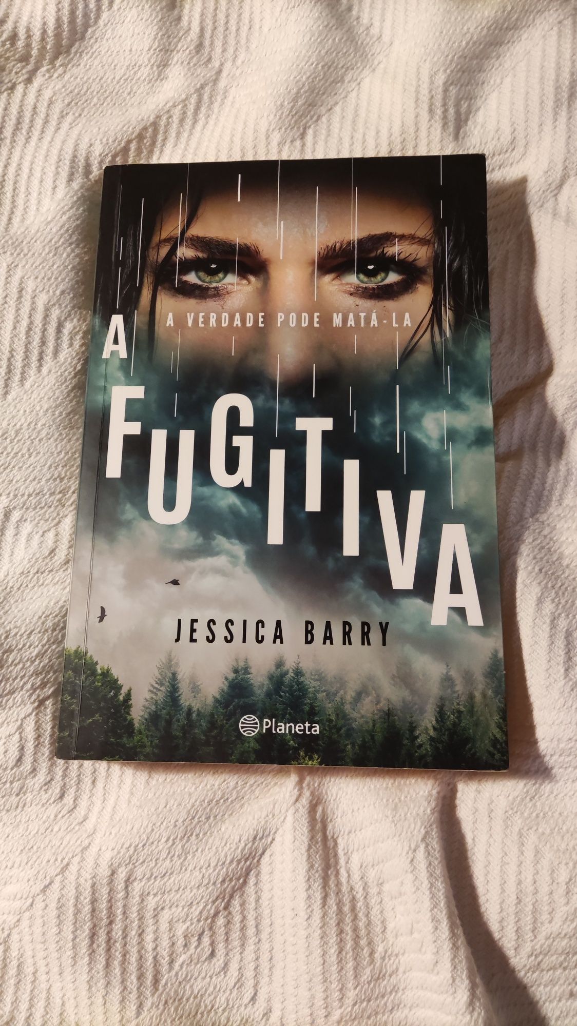 Livro - A Fugitiva