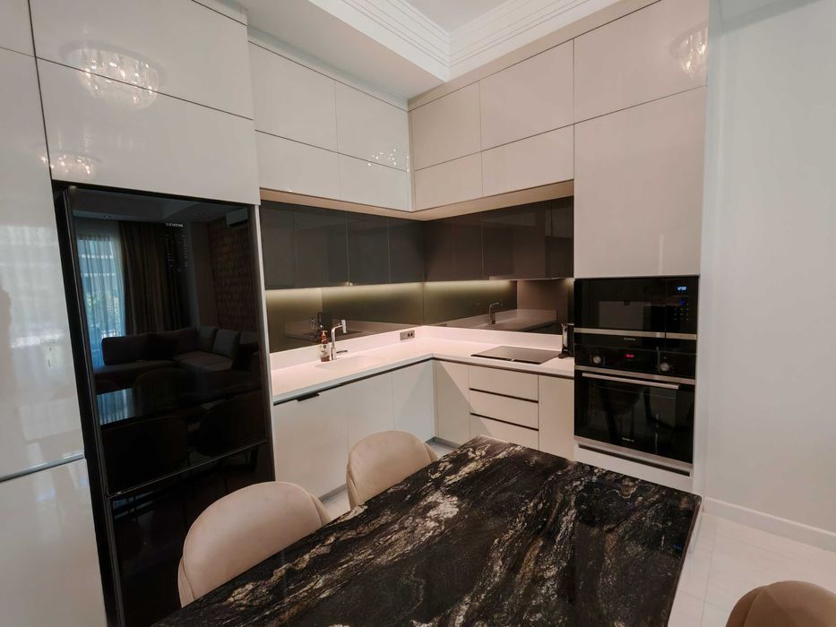 Аренда апартаментов в комплексе с аквапарком 5* в Тюрклер, Алания