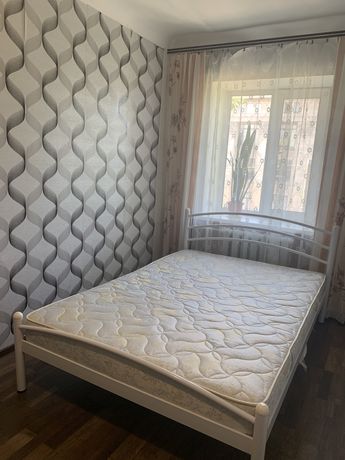 Сдам 3 х комнатную квартиру с ремонтом по ул.Киевской
