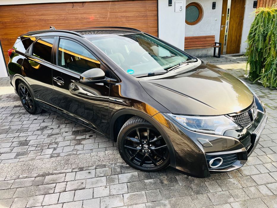 Honda Civic 1,8 VTEC 141KM Style Edition Kamera cofania Nawigacja DOINWESTOWANA