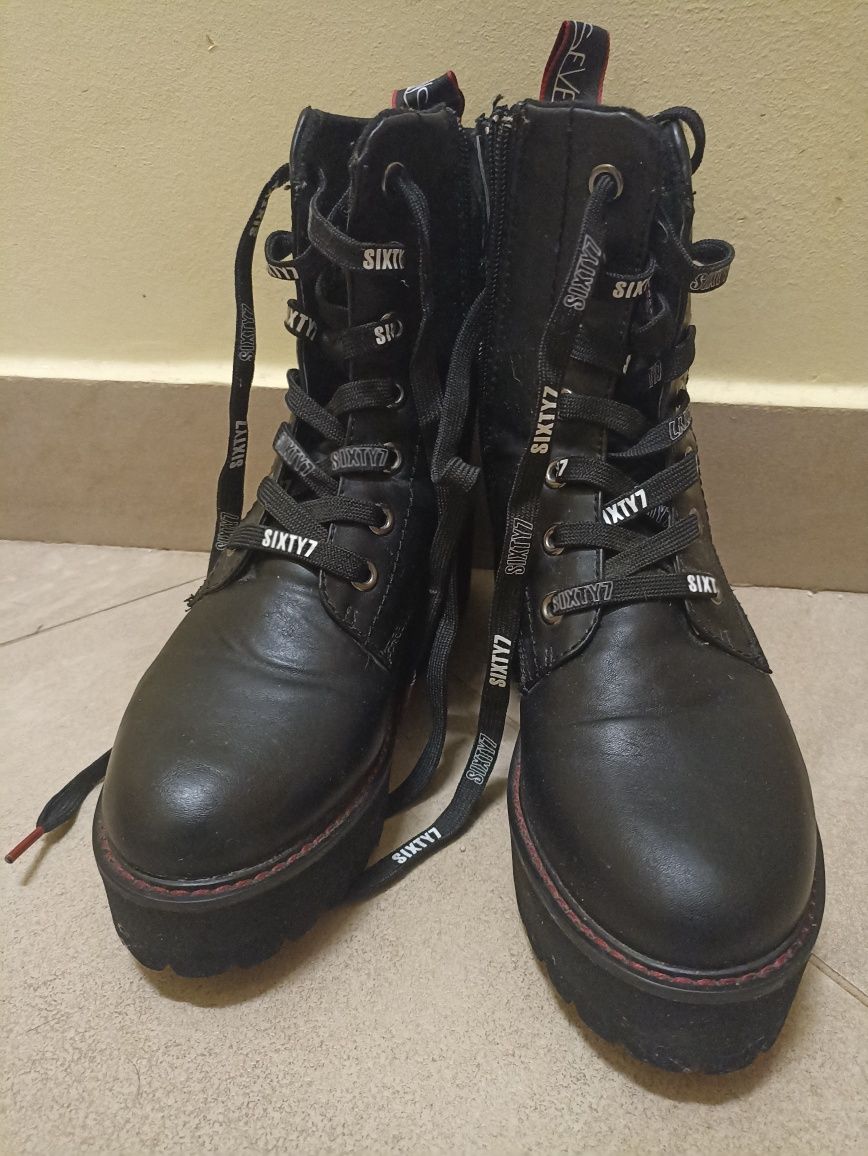 Nowe buty Sixty7 39