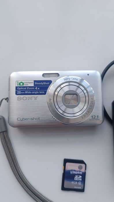Máquina digital Sony cybershot dsc-w310 prateada com cartão de memória