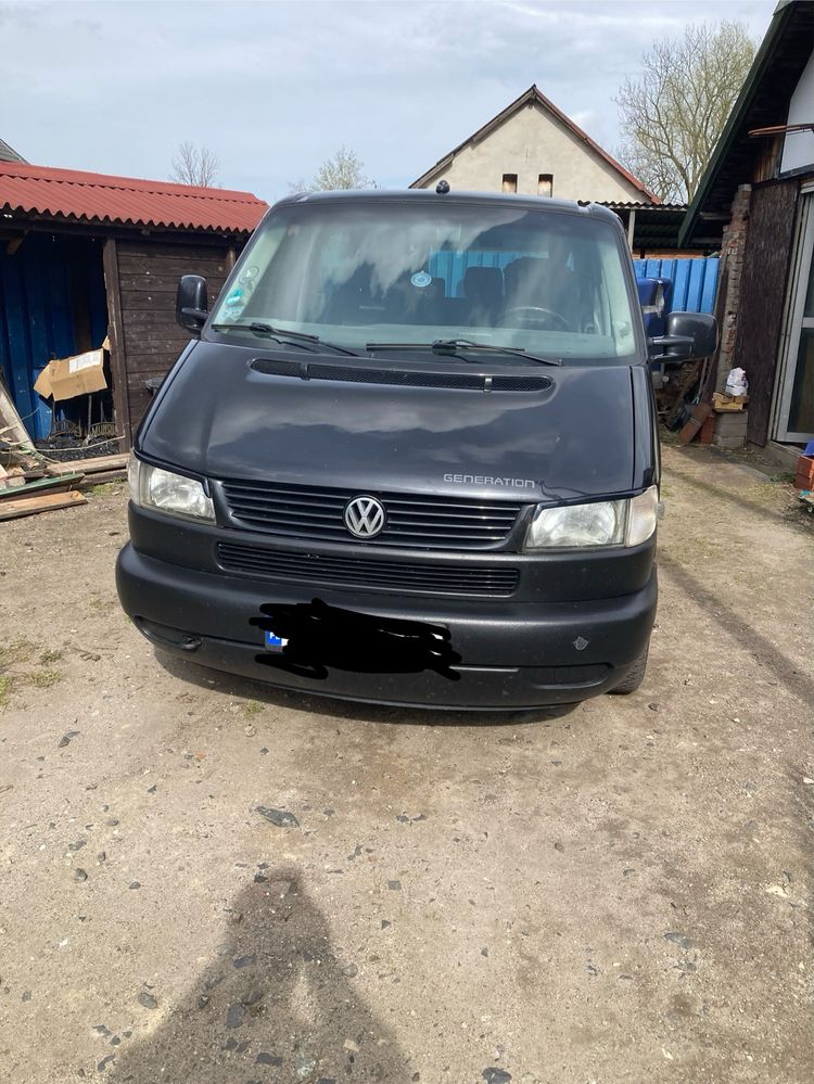 Vw Multivan 2,5 102 KM