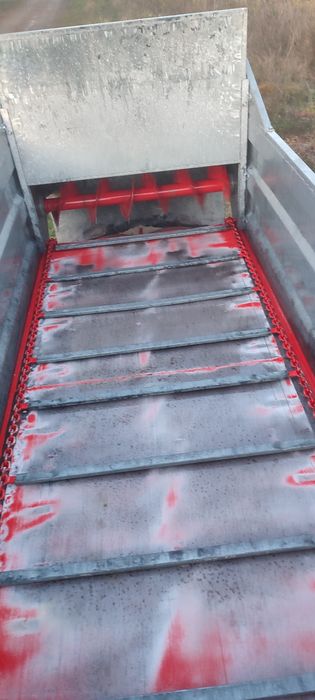 Rozrzutnik sadowniczy