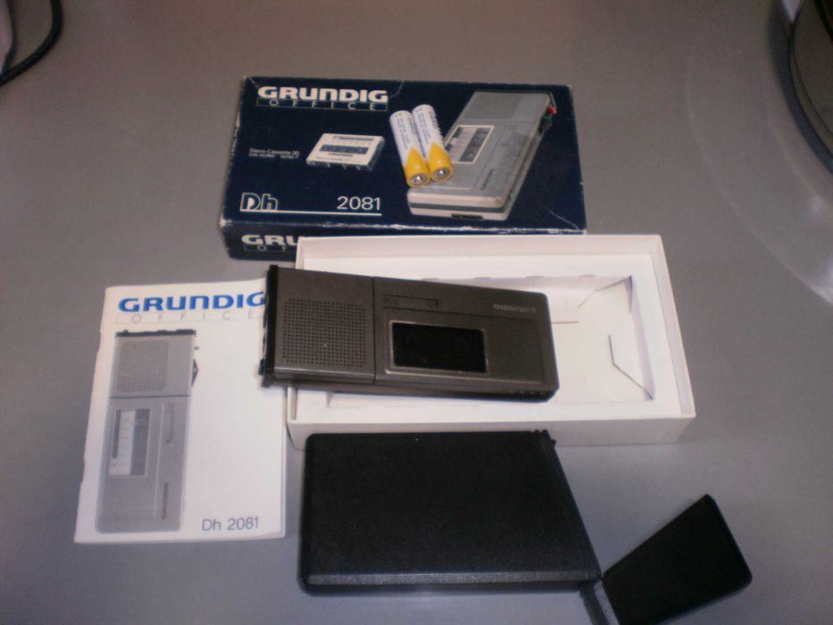 Dyktafon GRUNDIG Dh 2081 Jak nowy, wszystko w zestawie, ZOBACZ !!!