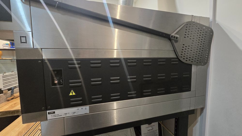 Piec Moretti serie S 100