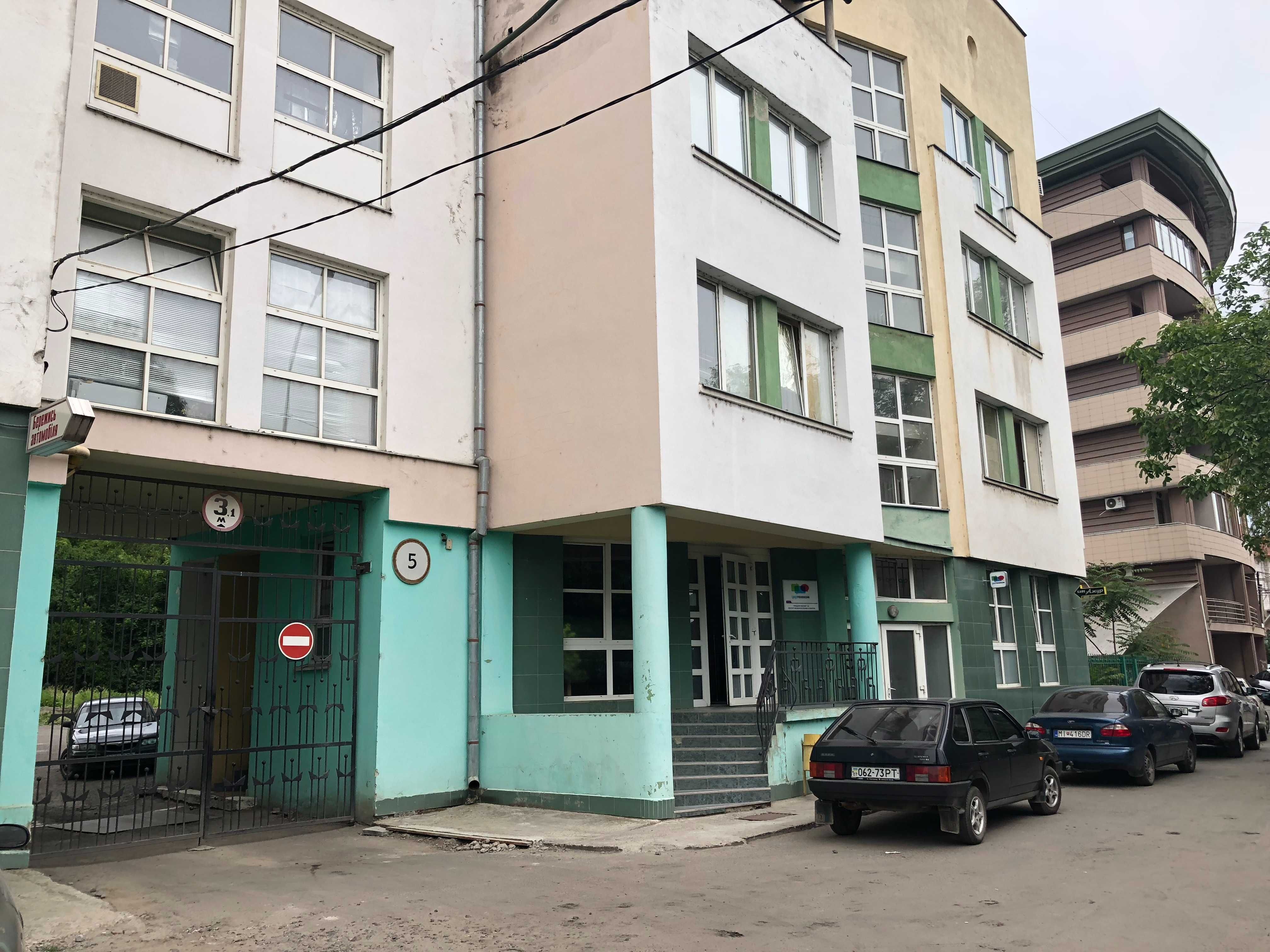 Оренда Укртелеком*, 514 м2, м. Ужгород, вул. Поштова, 4