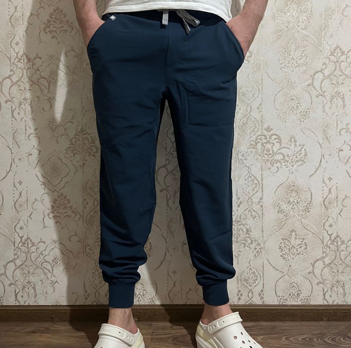 Медичні штани фірми FIGS