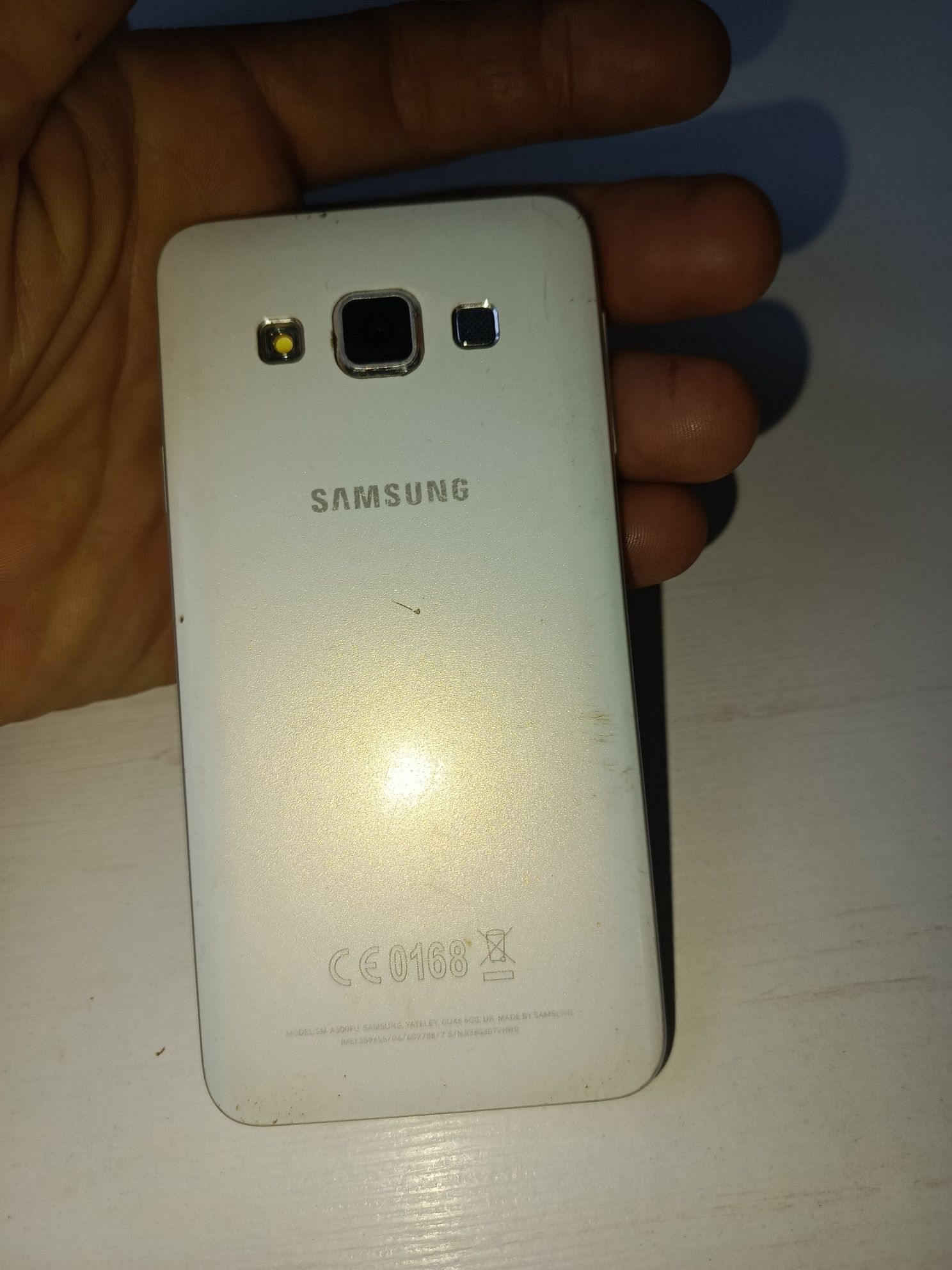 Samsung A3 SM A300Fu