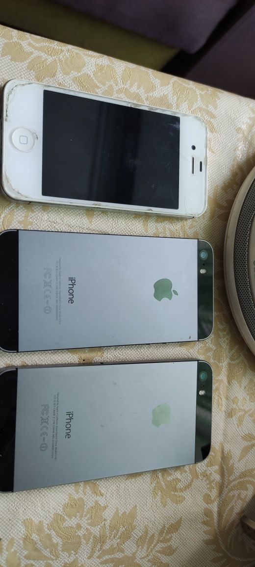 Айфон 5 і  5 s( на запчастини) та jbl