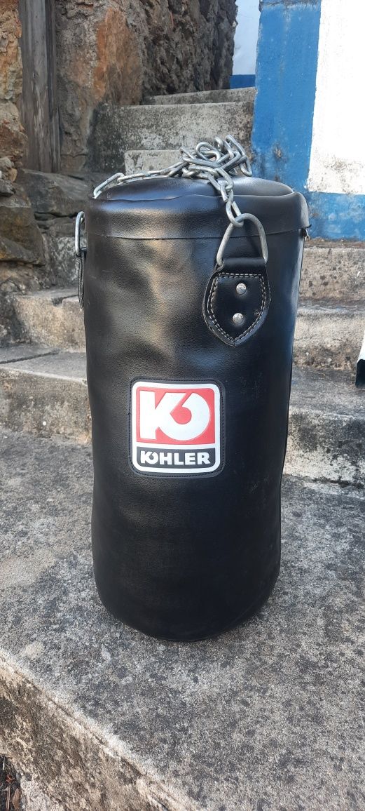 Saco de boxe kohler e Luvas