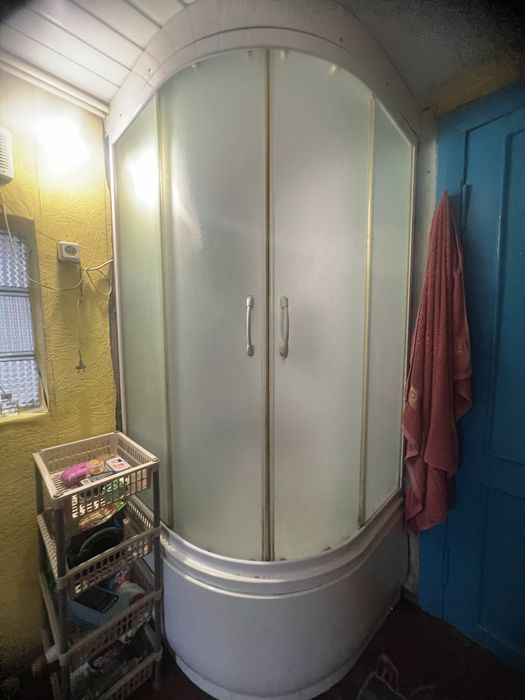 Терміново продам будинок + сот. землі м.Славута